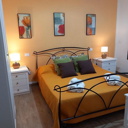 Bed and Breakfast Divina Cuspide Guspini Esterno foto