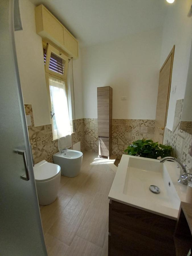 Bed and Breakfast Divina Cuspide Guspini Esterno foto